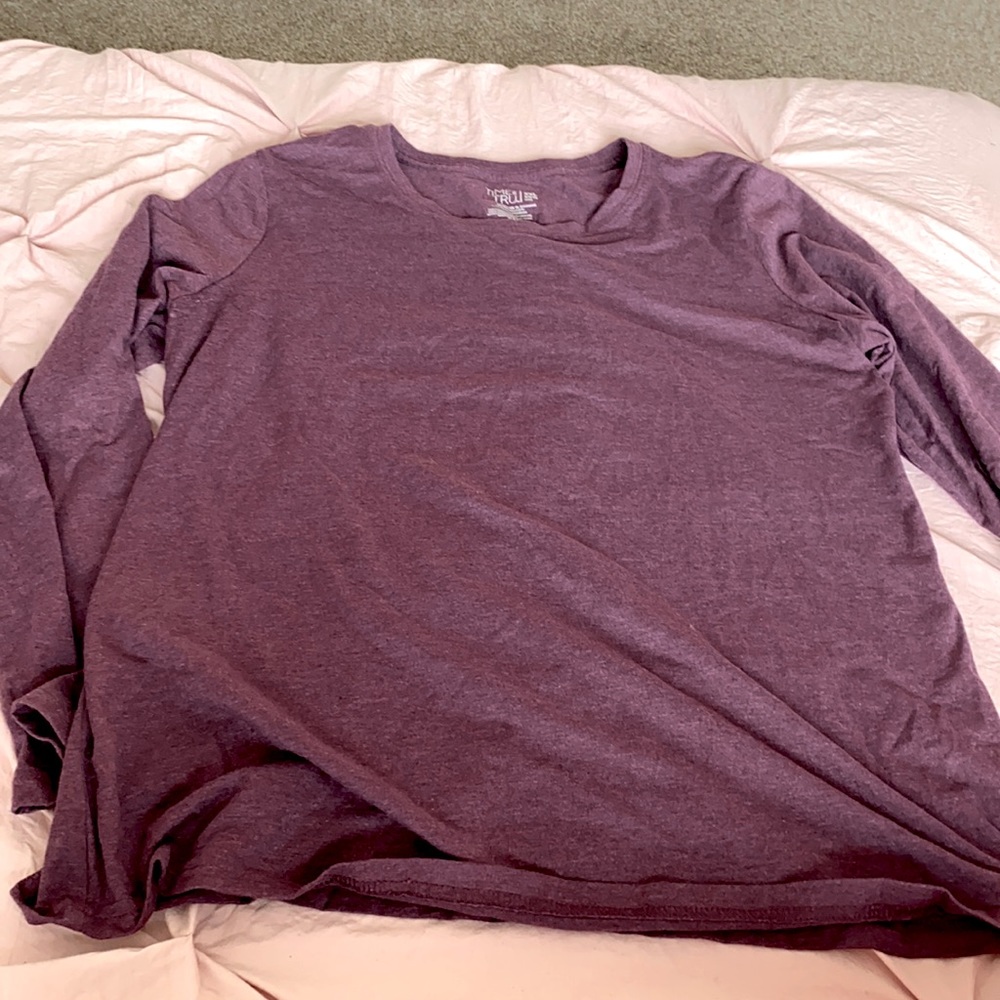 Long sleeve maroon/plum long sleeve tee:)
